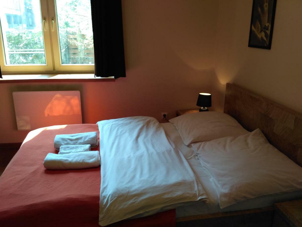 Akt Studio Apartment City Centre — Zdjęcia 3